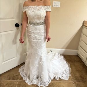 Wedding dress